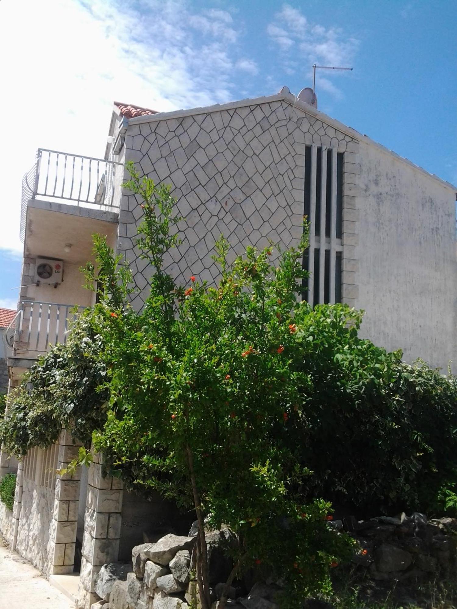 Apartments Vini And Ivana Sućuraj Chambre photo