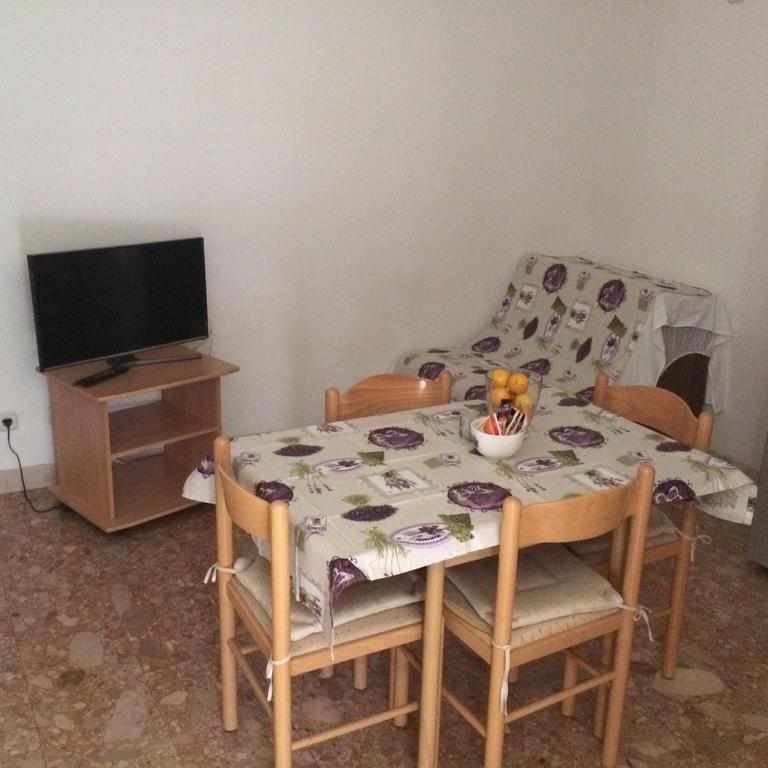 Apartments Vini And Ivana Sućuraj Extérieur photo